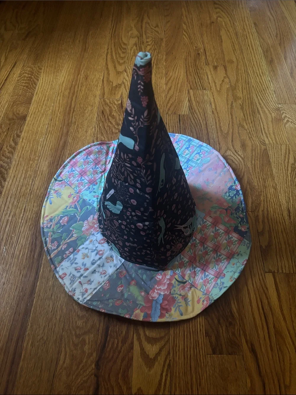 Patchwork Floral Witch Hat - Multicolor